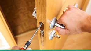 DOOR LOCK REPAIR ALWOODLEY